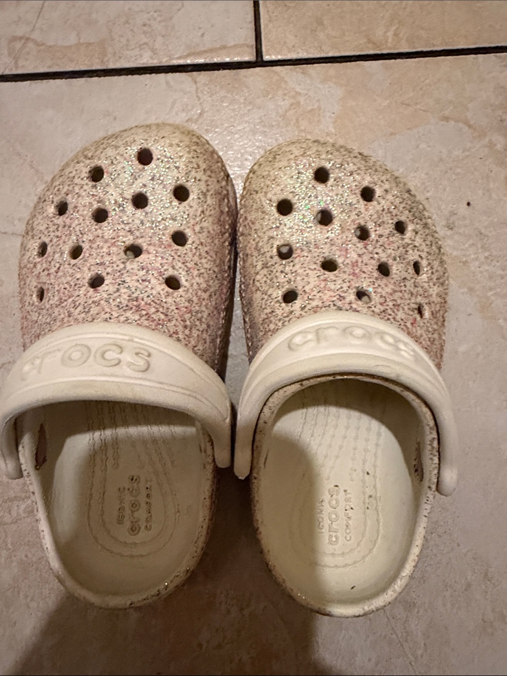 CROCS Kids Glitter Clog in Pink and White